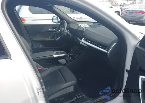 2026 BMW X2 xDrive28I z USA, uszkodzony, nr VIN WBX63GM07T5400863